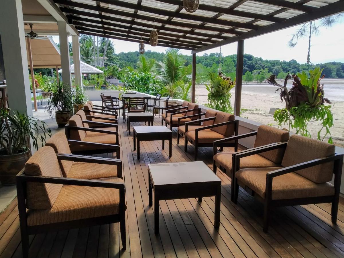 Rafflesia Resort Lundu ภายนอก รูปภาพ